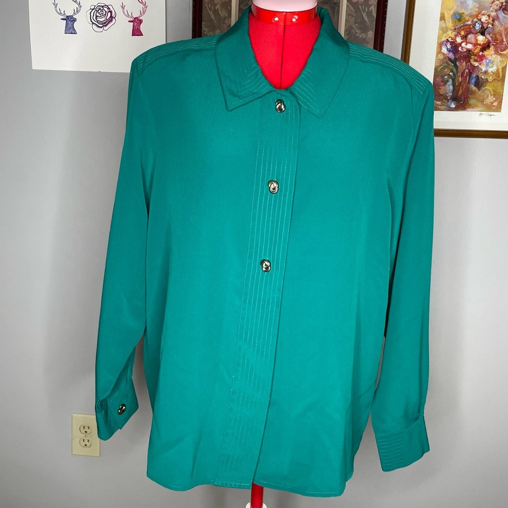 VNTG  Selleca (80s) Emerald Green Blouse